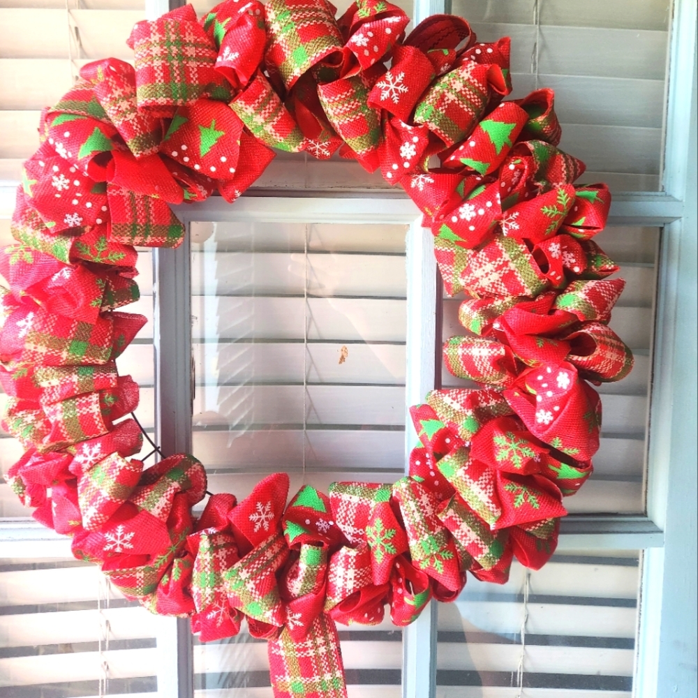 Handmade christmas wreath - Picture 2 of 2